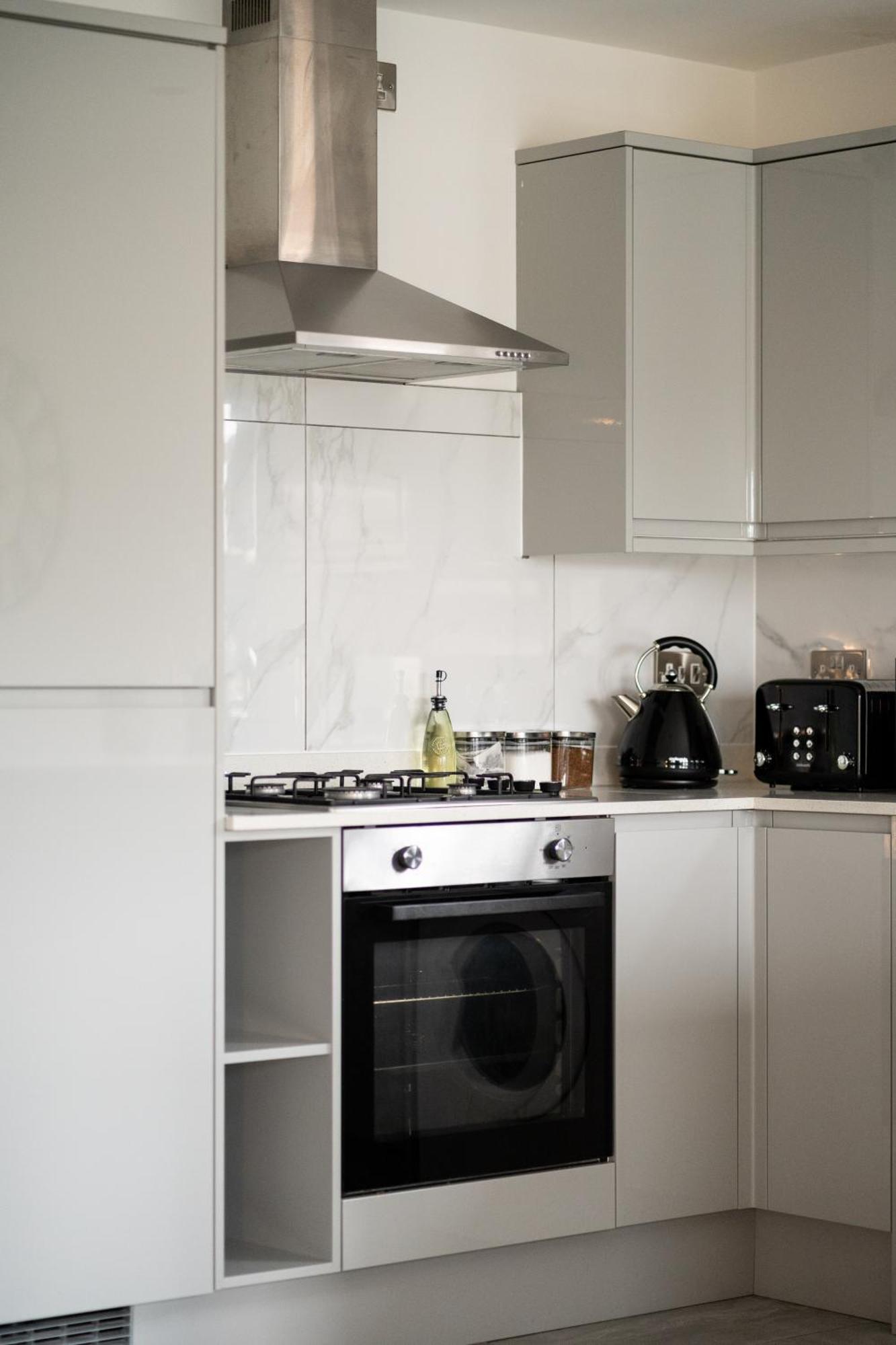 Modern 2-Bed Apartment With Balcony, Close To Oxford City Centre With Free Parking Zewnętrze zdjęcie