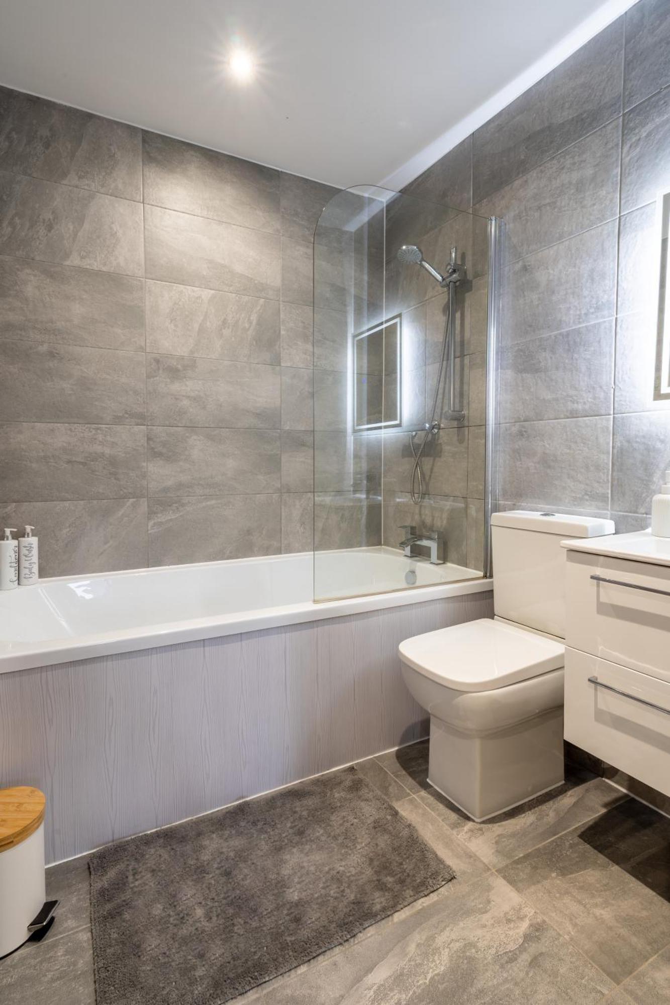 Modern 2-Bed Apartment With Balcony, Close To Oxford City Centre With Free Parking Zewnętrze zdjęcie