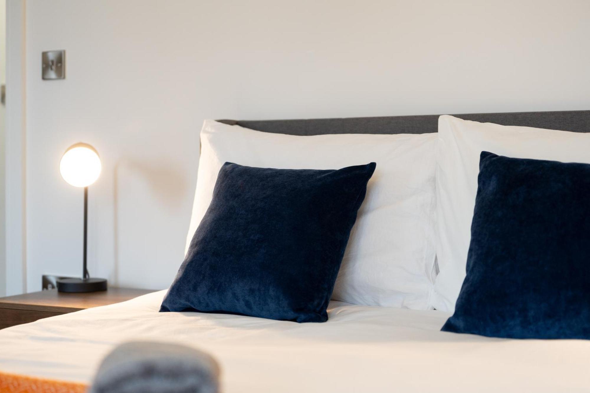 Modern 2-Bed Apartment With Balcony, Close To Oxford City Centre With Free Parking Zewnętrze zdjęcie